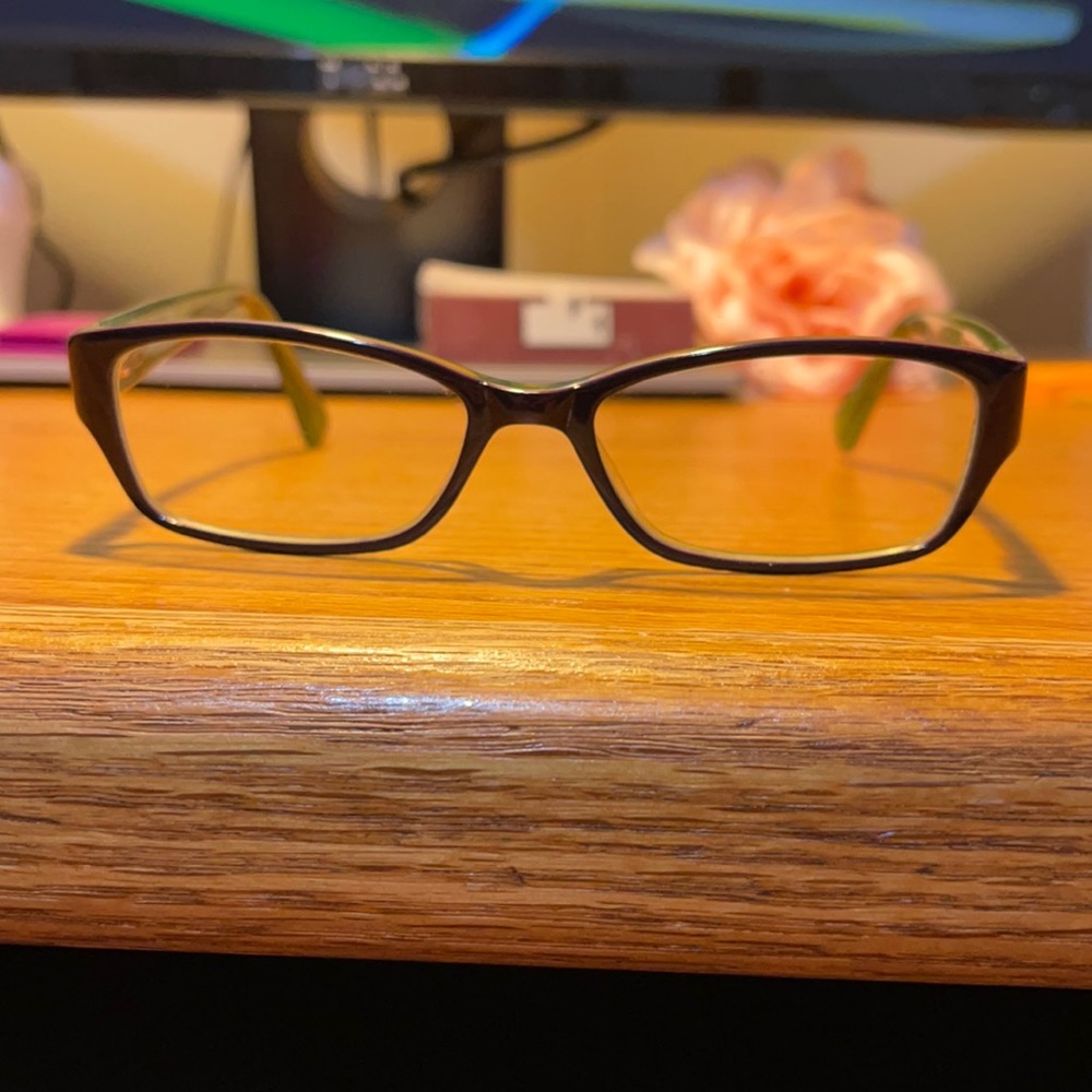 Sally Hansen eyeglasses
